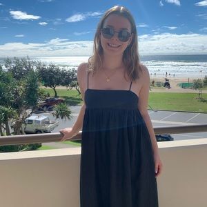 Meet your Posher, Julia